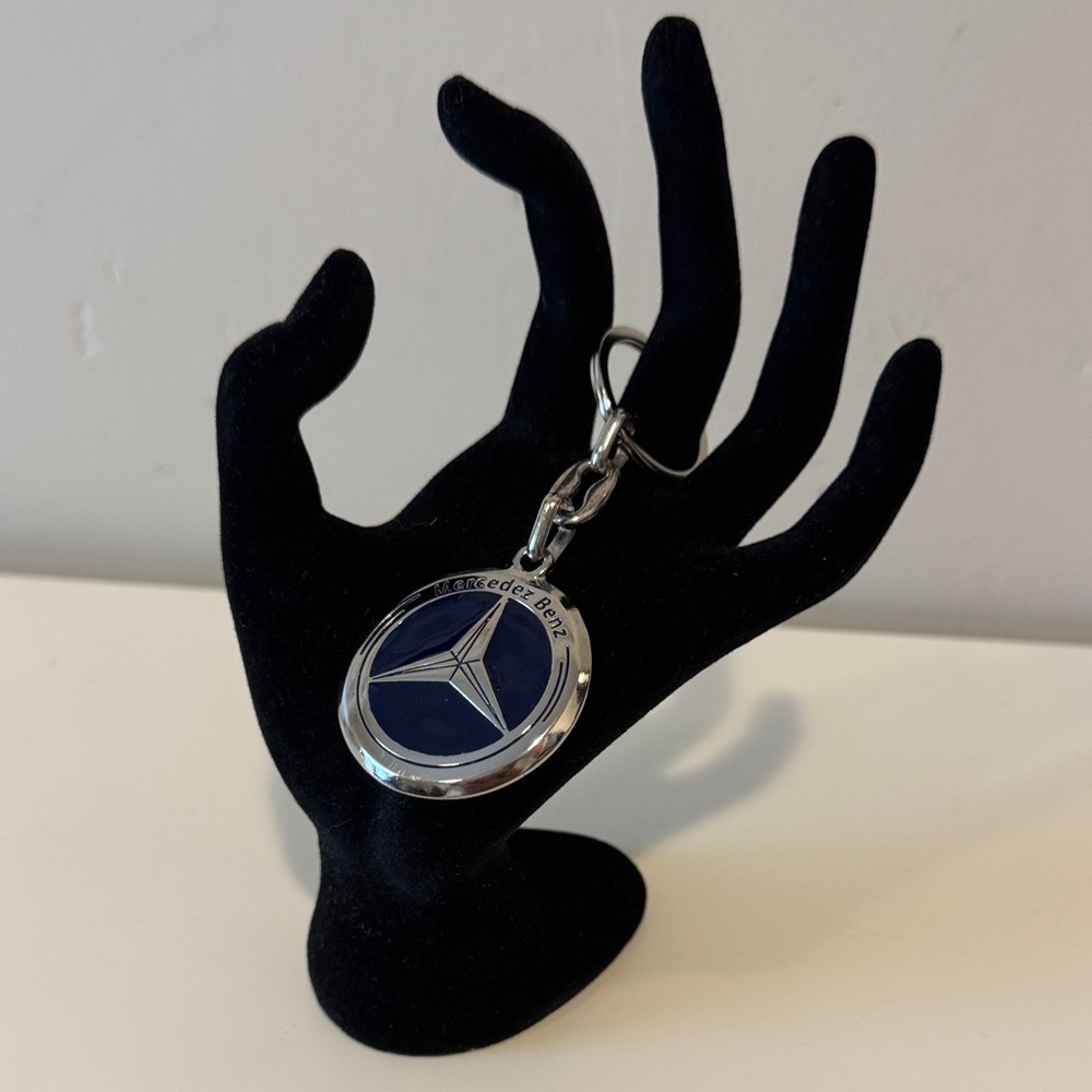 NEW✨Mercedes-Benz Silver and Blue Keychain